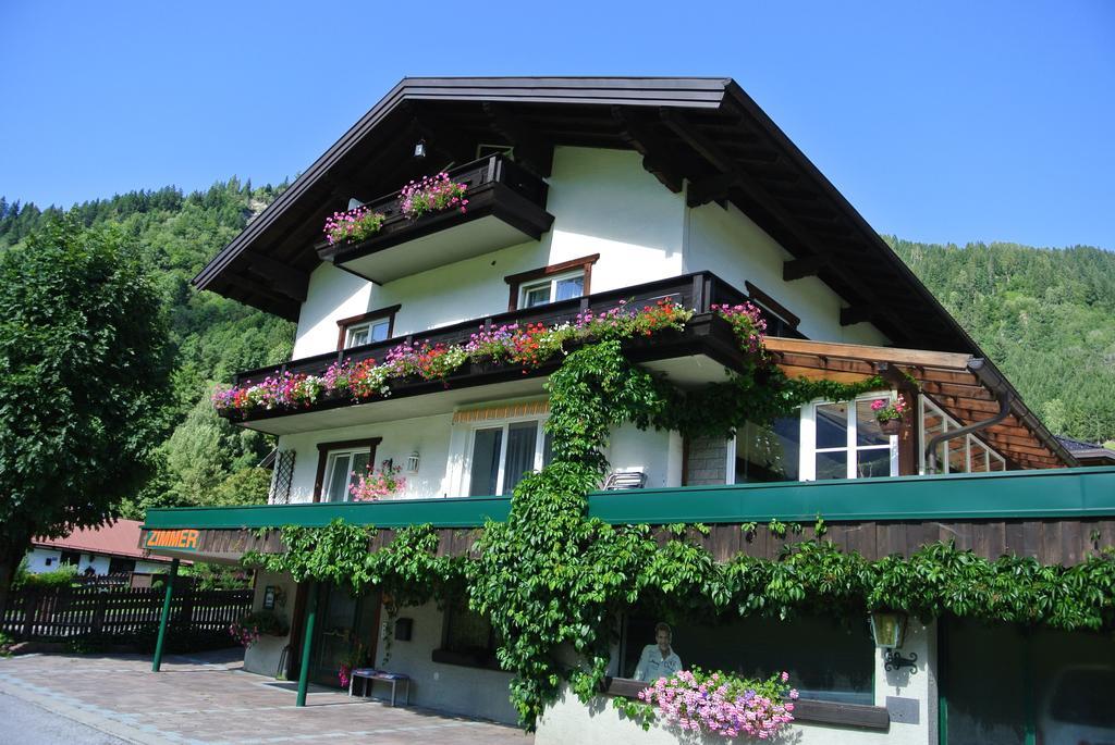 Haus Gruetzner Apartment Dorfgastein Bagian luar foto